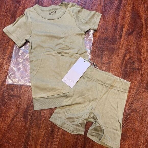NWT Goumi Kids Artichoke Toddler Biker Set SZ 4T Shorts Tee Bamboo Green - Picture 1 of 3